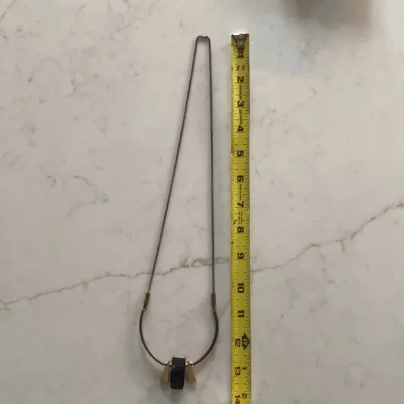 Handmade necklace with a rectangular brown stone. - Picture 2 of 3